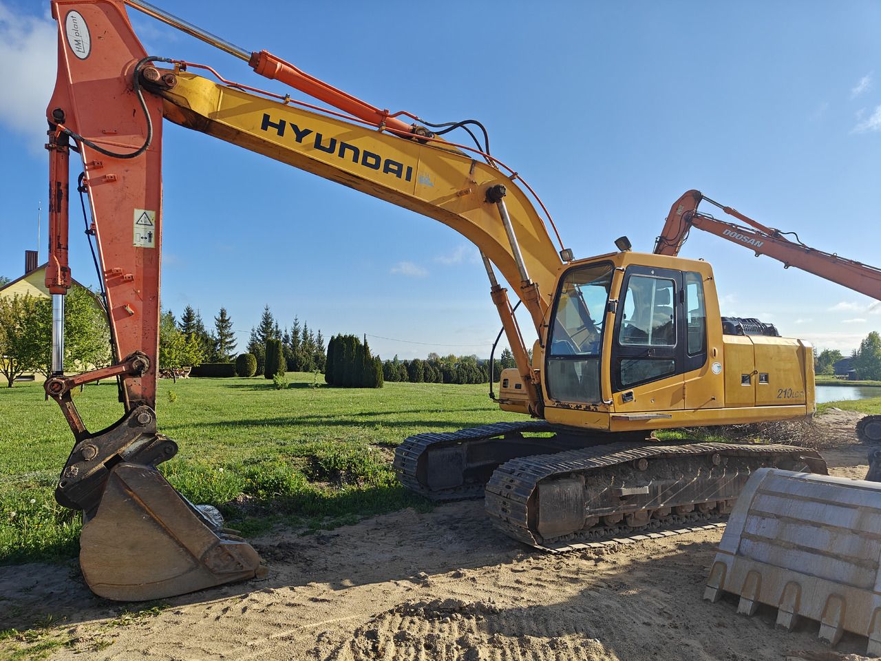 2004 Hyundai R210LC-7 Crawler Excavator
