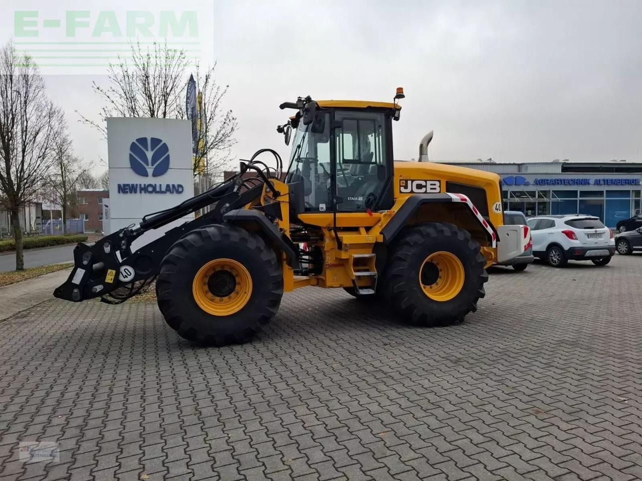 2022 JCB 427 AGRI Mini Excavator