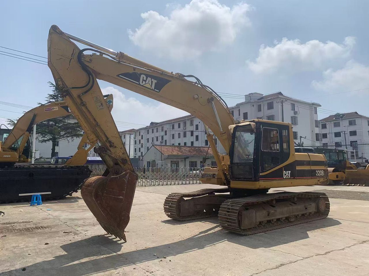 2015 Caterpillar 320CL Raupenbagger