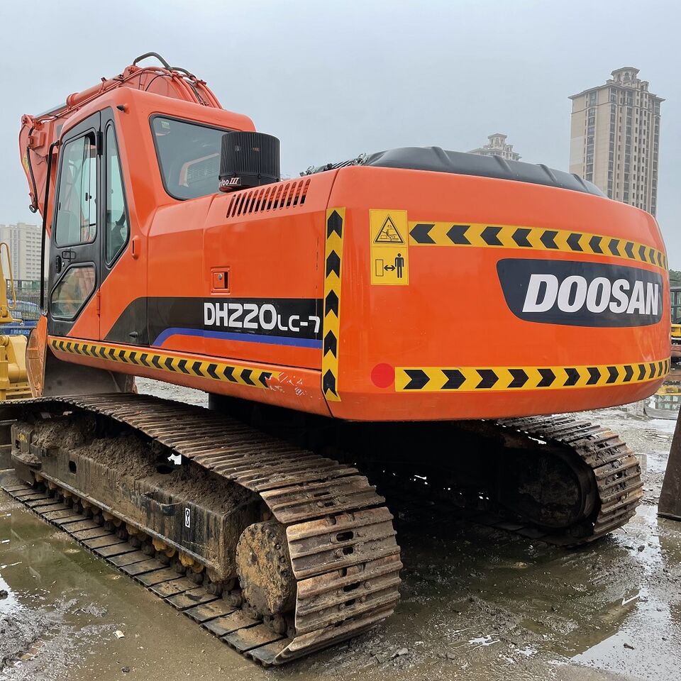 Doosan DH220LC-7 Crawler Excavator Doosan DH220LC-7 Crawler Excavator
