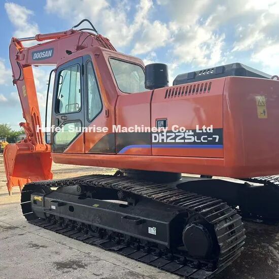 Doosan DH225LC-7 Crawler Excavator