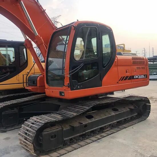Doosan DX225LC Crawler Excavator