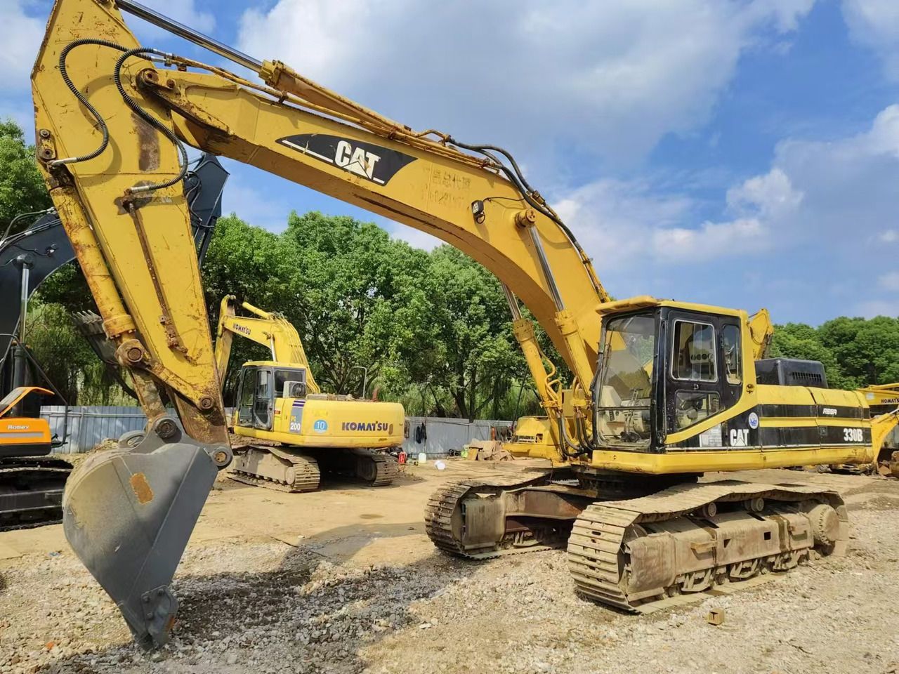 2017 Caterpillar 330B Crawler Excavator