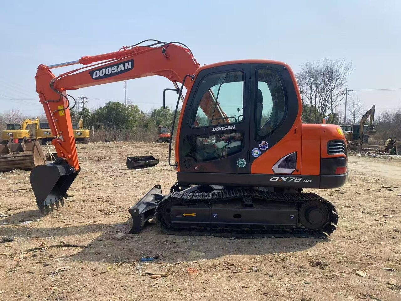 Miniescavatore Doosan DX75-9C del 2024