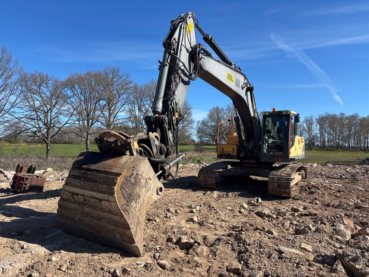 2010 Volvo EC240CL Crawler Excavator