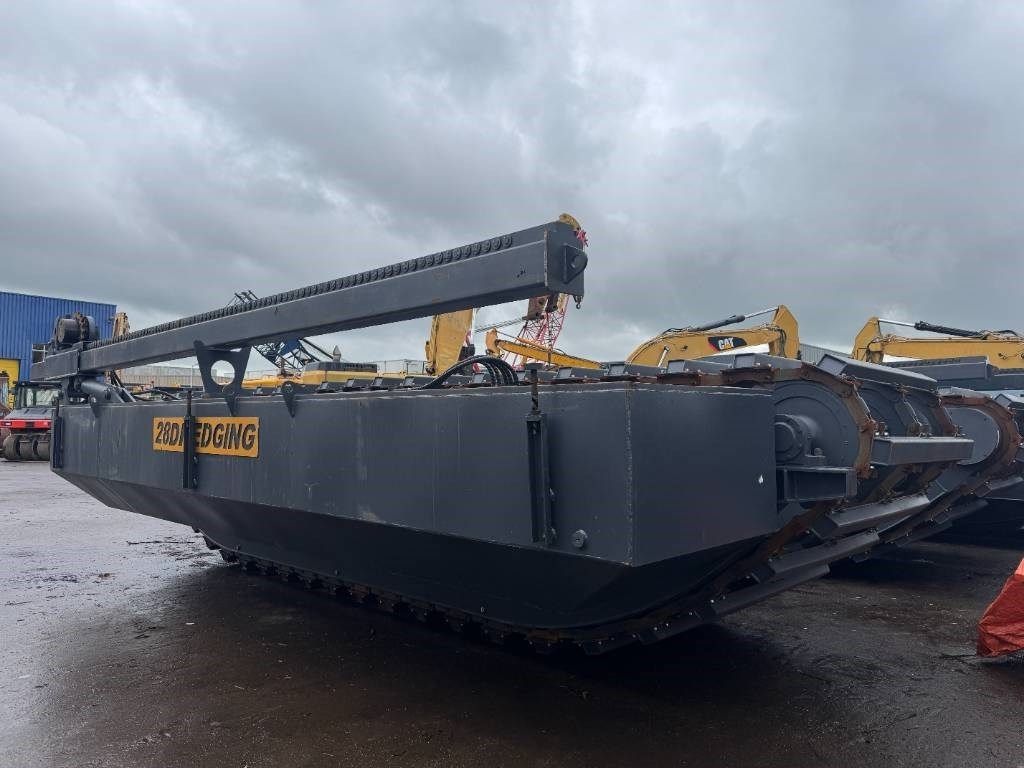 2025 28 Dredging DREDG20 Amphibious Excavator