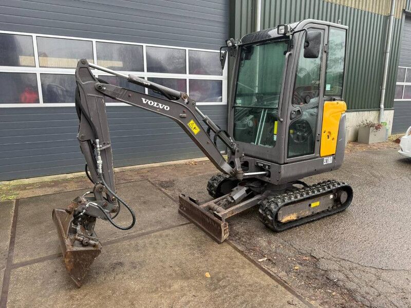2017 Volvo EC18D Mini Excavator