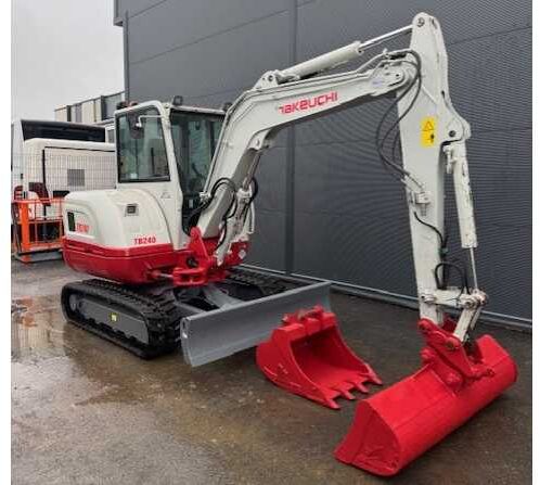 2021 Takeuchi TB240 Crawler Excavator