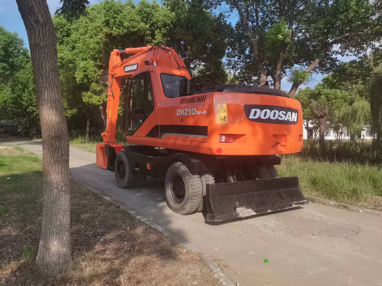2021 Doosan DH210W-9C Wheel Excavator