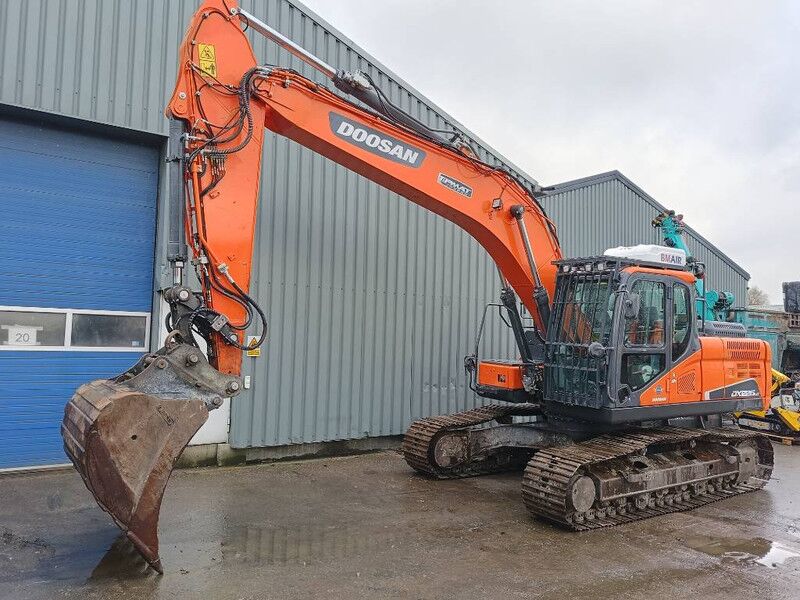 2018 Doosan DX225LC-5 Crawler Excavator