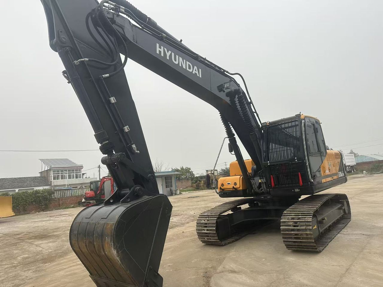 2024 Hyundai 220-9S Paletli Ekskavatör