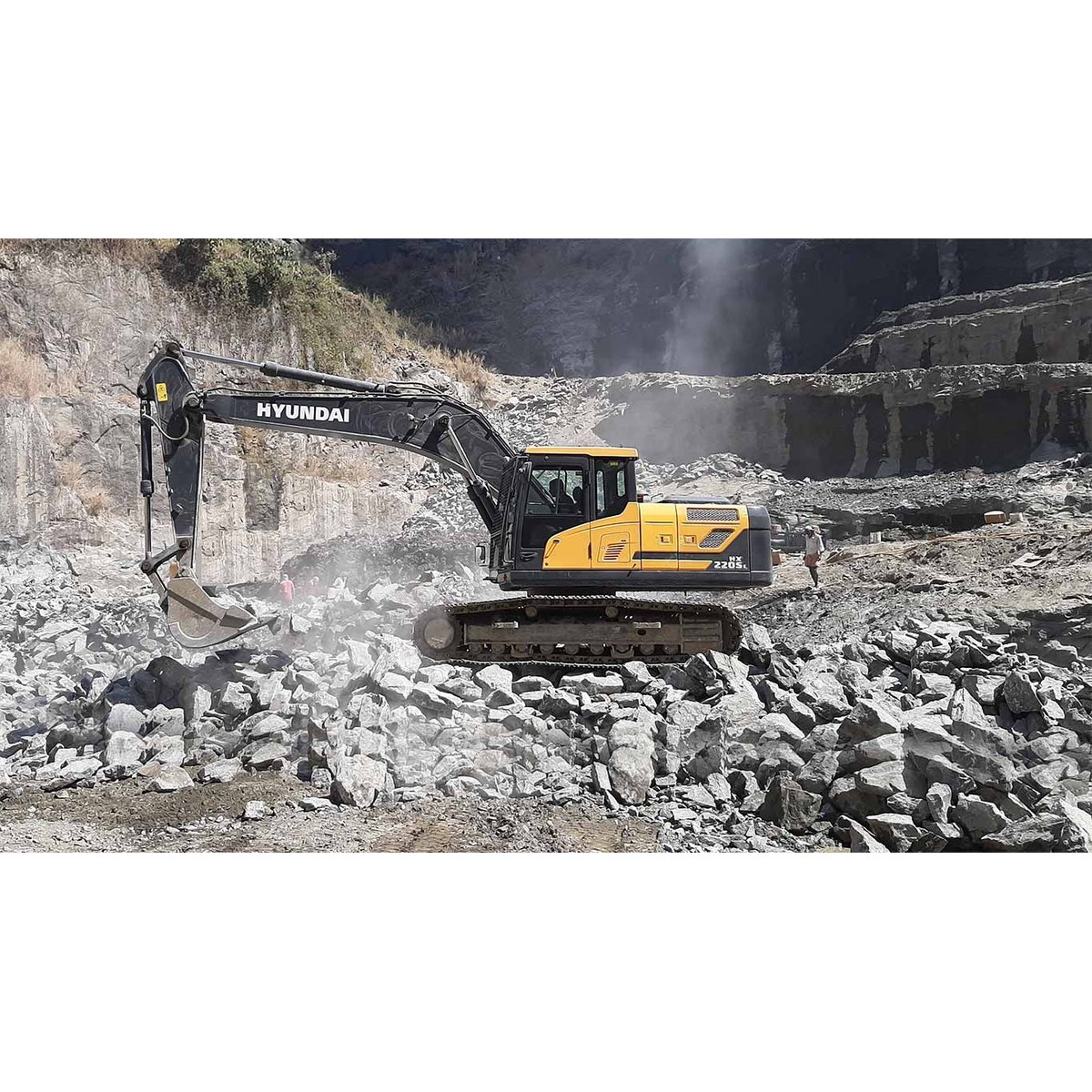 Hyundai HX220HD excavator