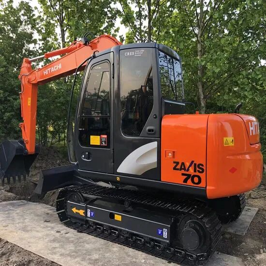Hitachi ZX70 Mini Excavator Hitachi ZX70 Mini Excavator