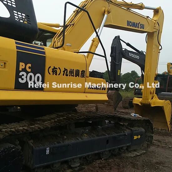 Komatsu PC300 Crawler Excavator Komatsu PC300 Crawler Excavator