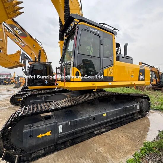 Komatsu PC400-8 Crawler Excavator