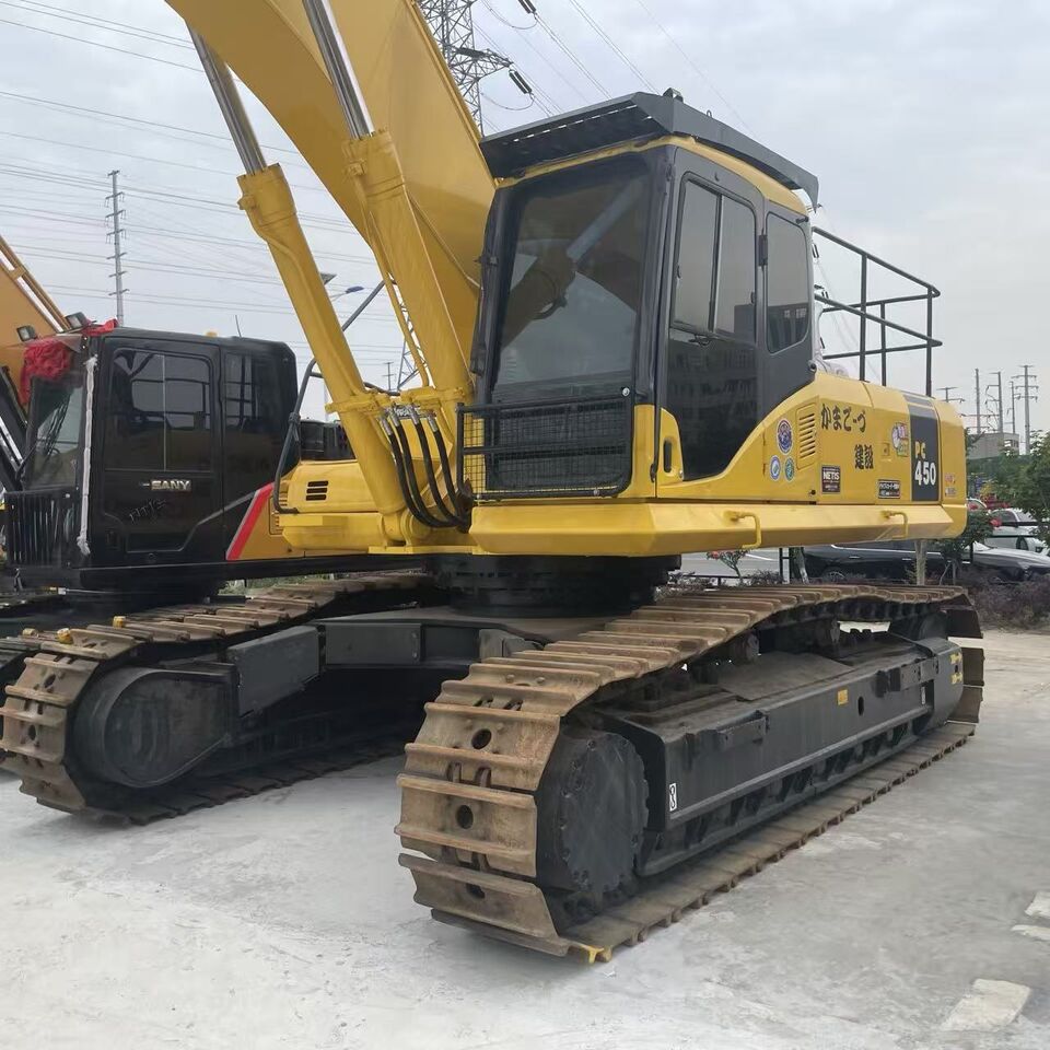 Komatsu PC450 Crawler Excavator Komatsu PC450 Crawler Excavator