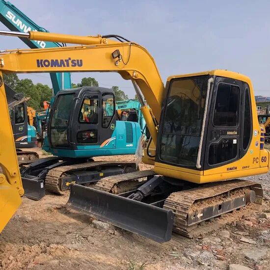 Komatsu PC60-7