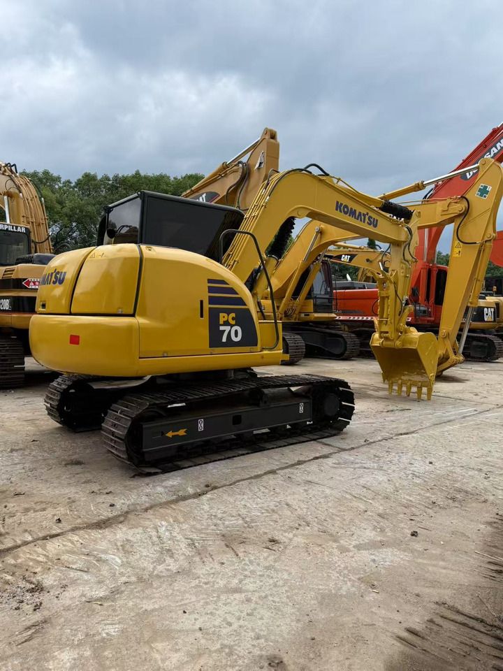 New 2017 Komatsu PC70-8 Mini Excavator New 2017 Komatsu PC70-8 Mini Excavator