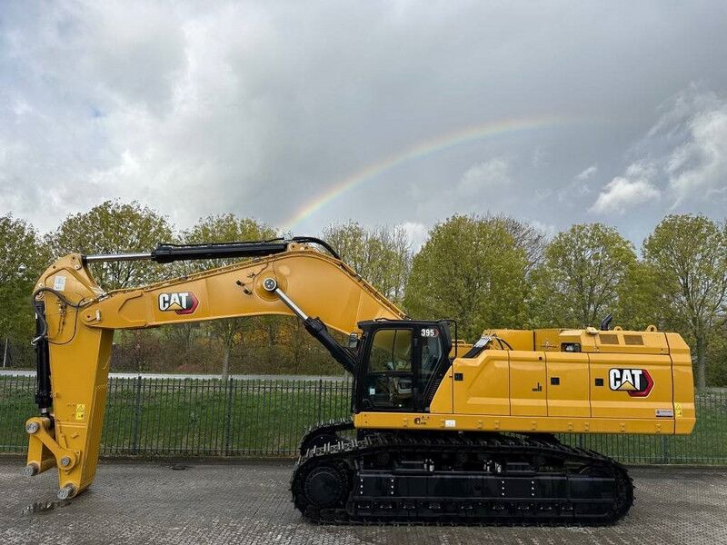 New 2022 Caterpillar 395 Crawler Excavator