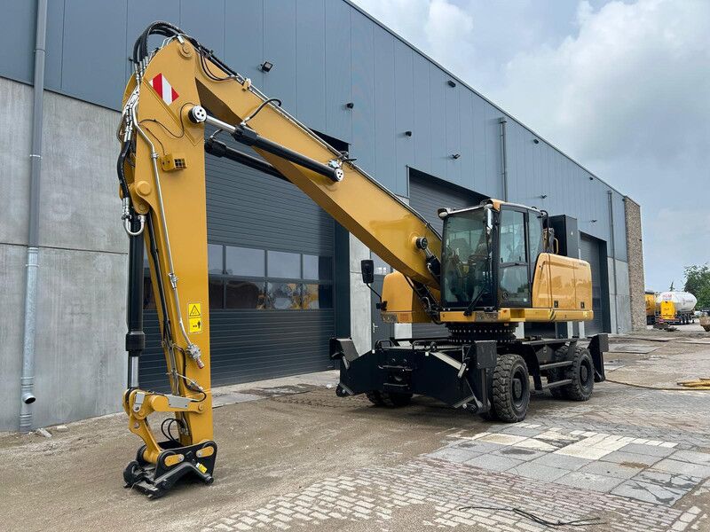 New 2022 Caterpillar MH24 Material Handler New 2022 Caterpillar MH24 Material Handler