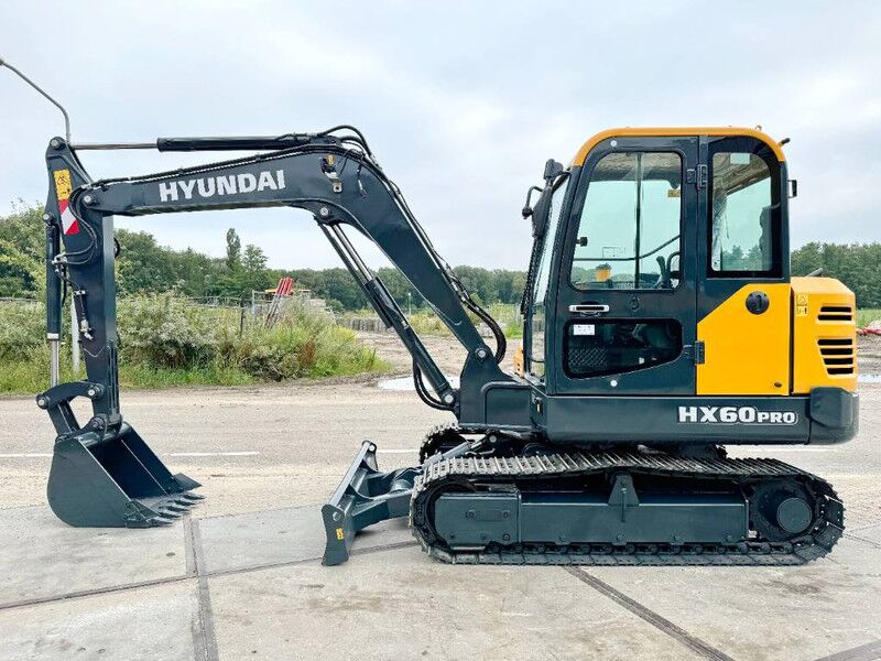 New 2026 Hyundai HX60 PRO Mini Excavator New 2026 Hyundai HX60 PRO Mini Excavator