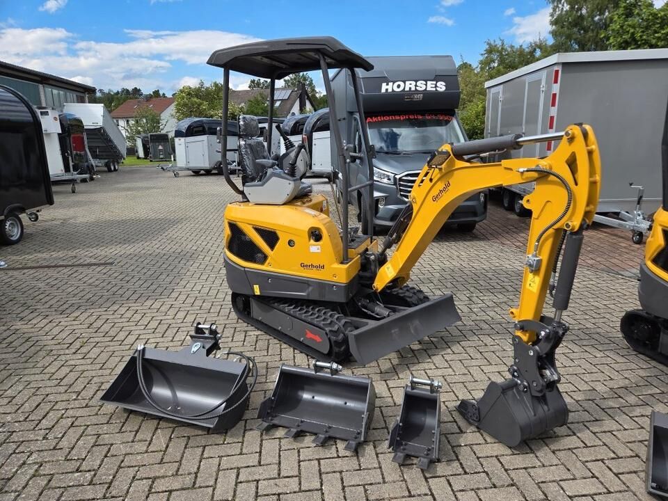 New 2026 Kubota D722 Mini Excavator New 2026 Kubota D722 Mini Excavator