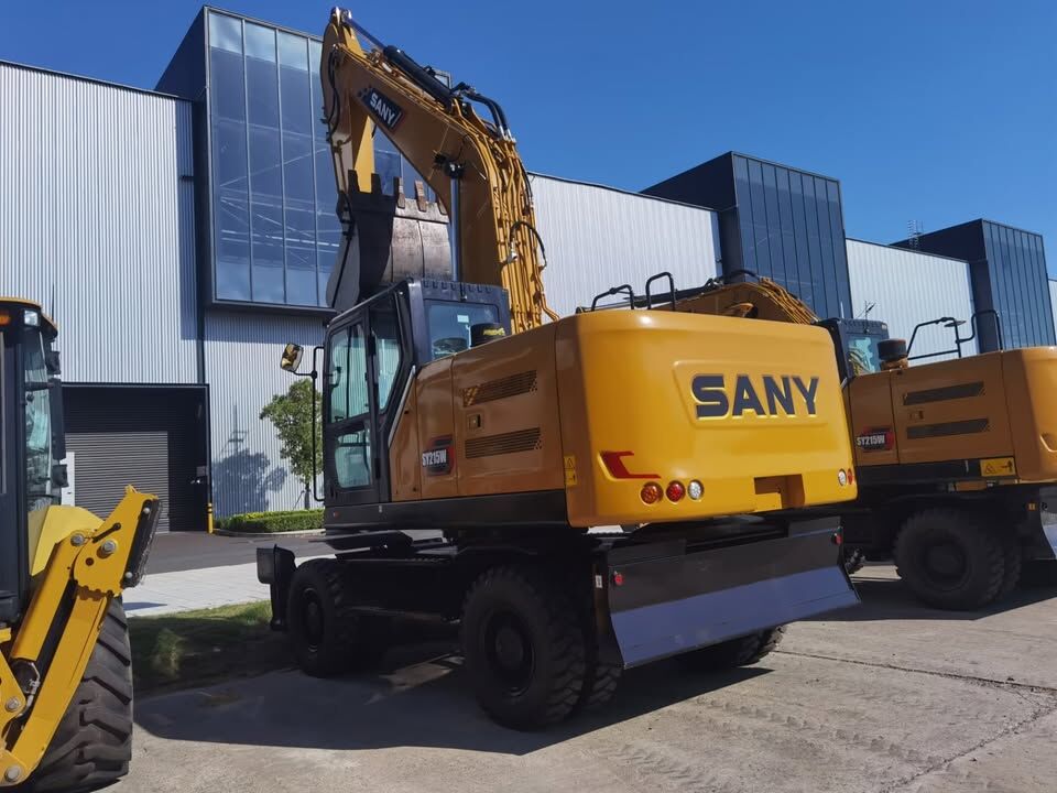 New 2026 Sany SY215W Wheel Excavator