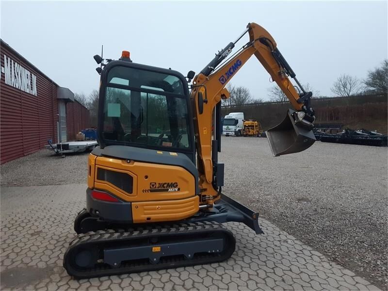 XCMG XE27E Mini Excavator XCMG XE27E Mini Excavator